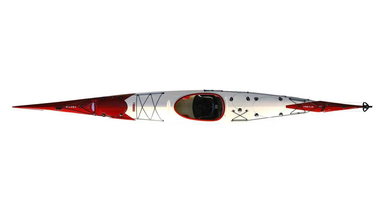 Freyja Fiberglass | Kayak Freyja Fiberglass | Kayak -Western Canoe Kayak Freya red 95866.1587167105.1280 06356.1696711789