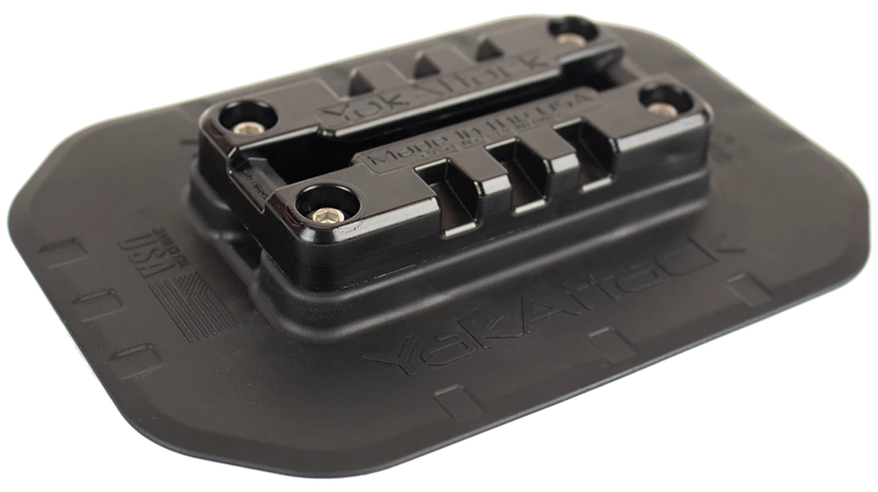 SwitchPadGlue On Base w/ MightyMount Switch YakAttack SwitchPadGlue On Base W/ MightyMount Switch -Western Canoe Kayak IMG 2563 10583.1562180182 98915.1586985320