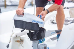 Spirit 1.0 Plus - Long Shaftw/ Battery -Western Canoe Kayak Spirit 1.0 Battery 4 02057.1601942074